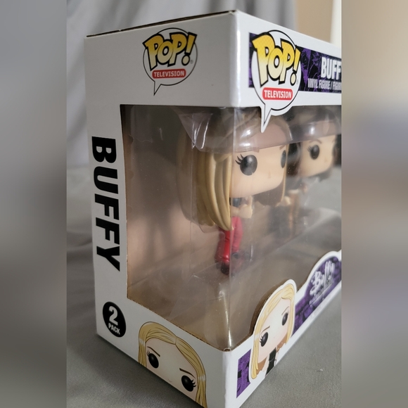 Buffy The Vampire Slayer - Buffy and Faith Vinyl Pop! Figures by Funko - Picture 2 of 4
